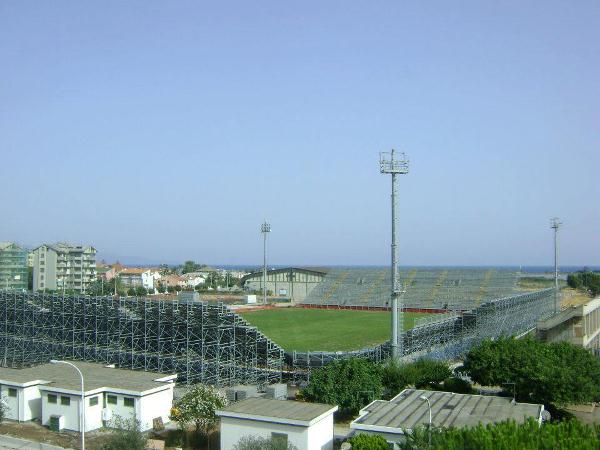 Stadio Is Arenas