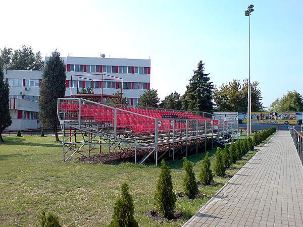 Bozsik Stadion m?füves-pálya